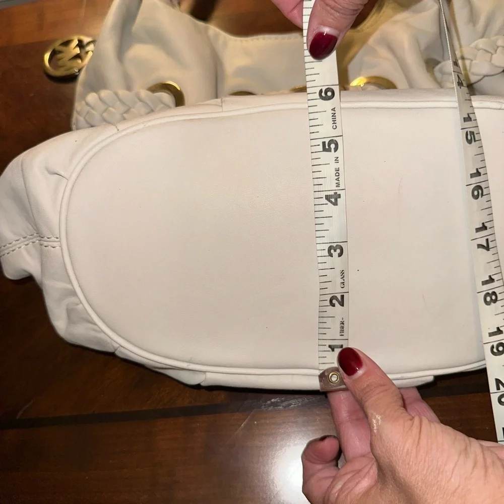 Michael Kors White Leather Hobo Bag With Braided Handle Shoulder Bag - Picture 15 of 17